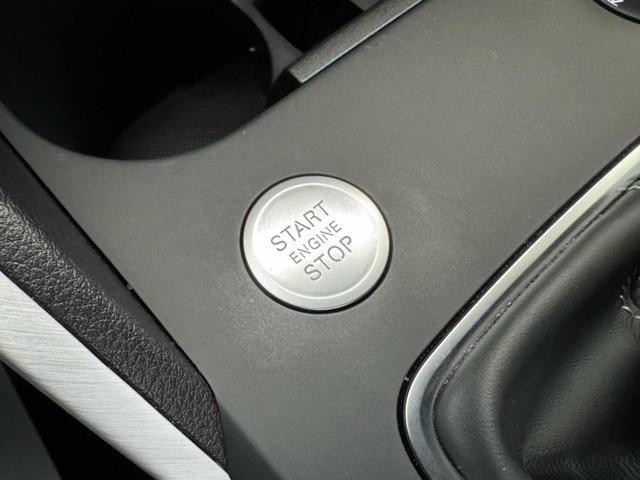 AUDI Q2 30 TDI S line Interiors