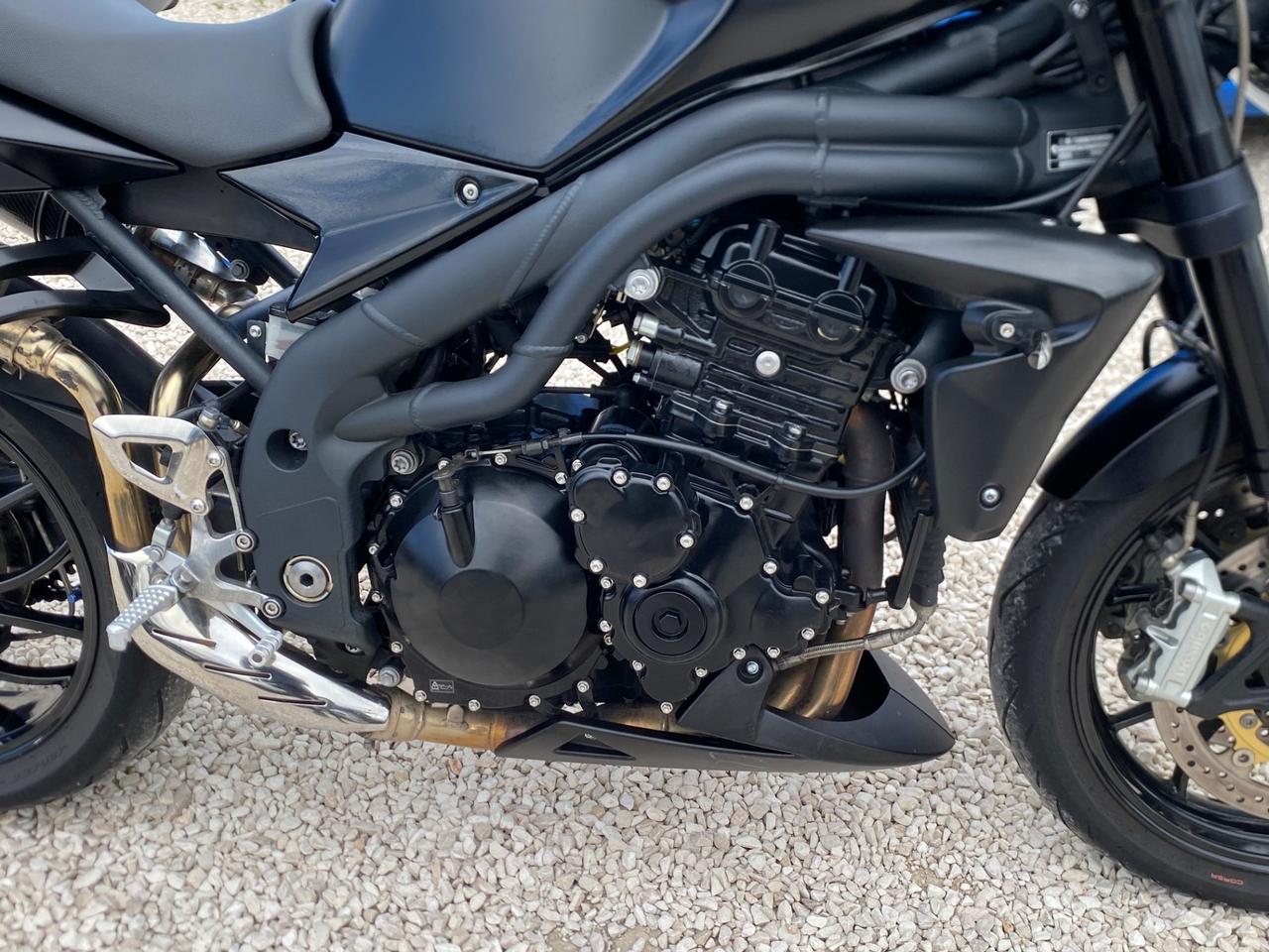 Triumph Speed Triple 1050 DA VETRINA