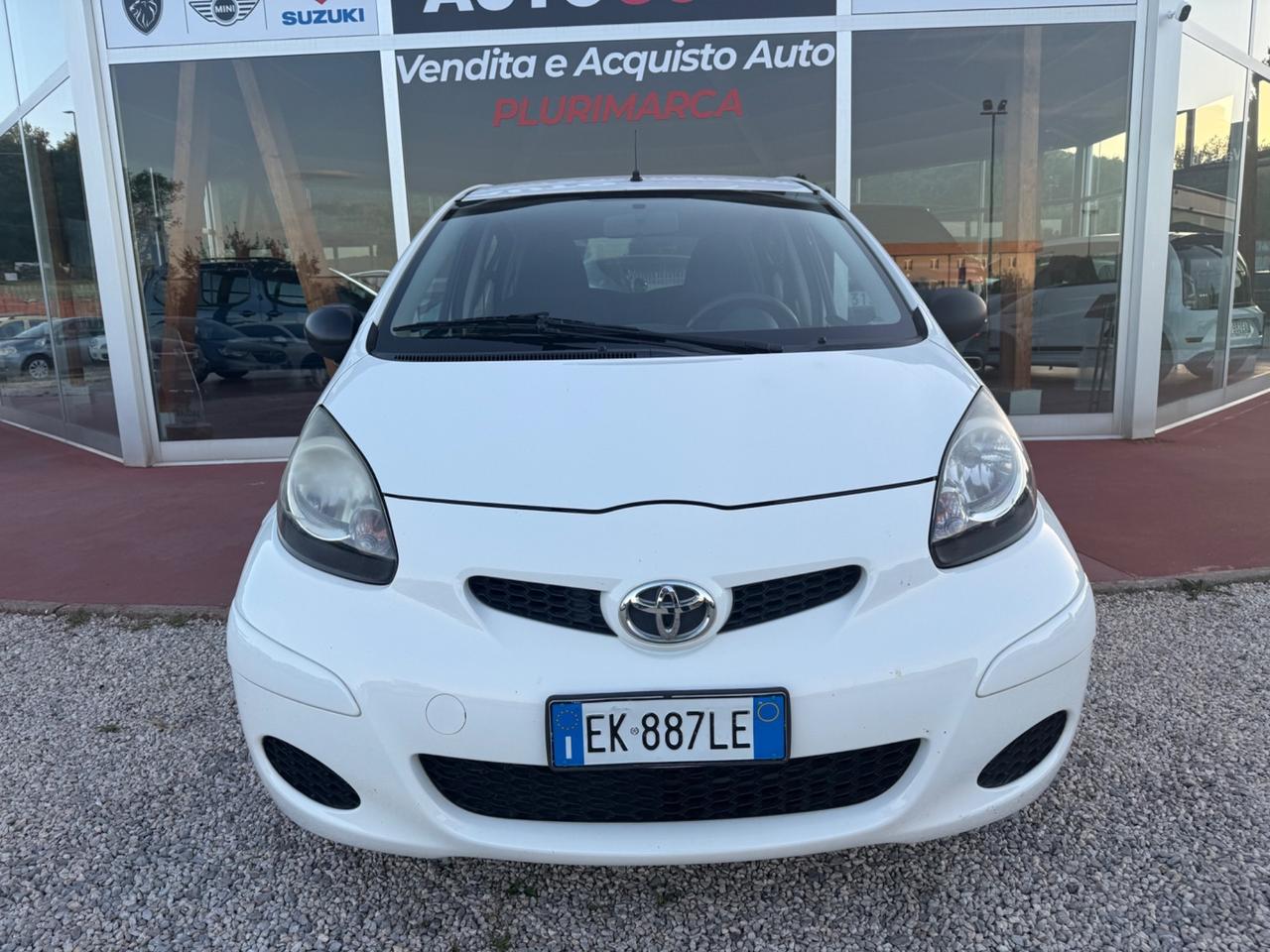 Toyota Aygo 1.0 12V VVT-i 5 porte Deep Ocean Connect