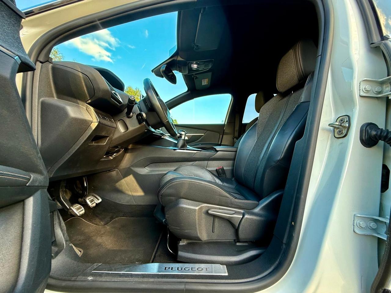 PEUGEOT 3008 BLUEHDi 120 S&S GT LINE