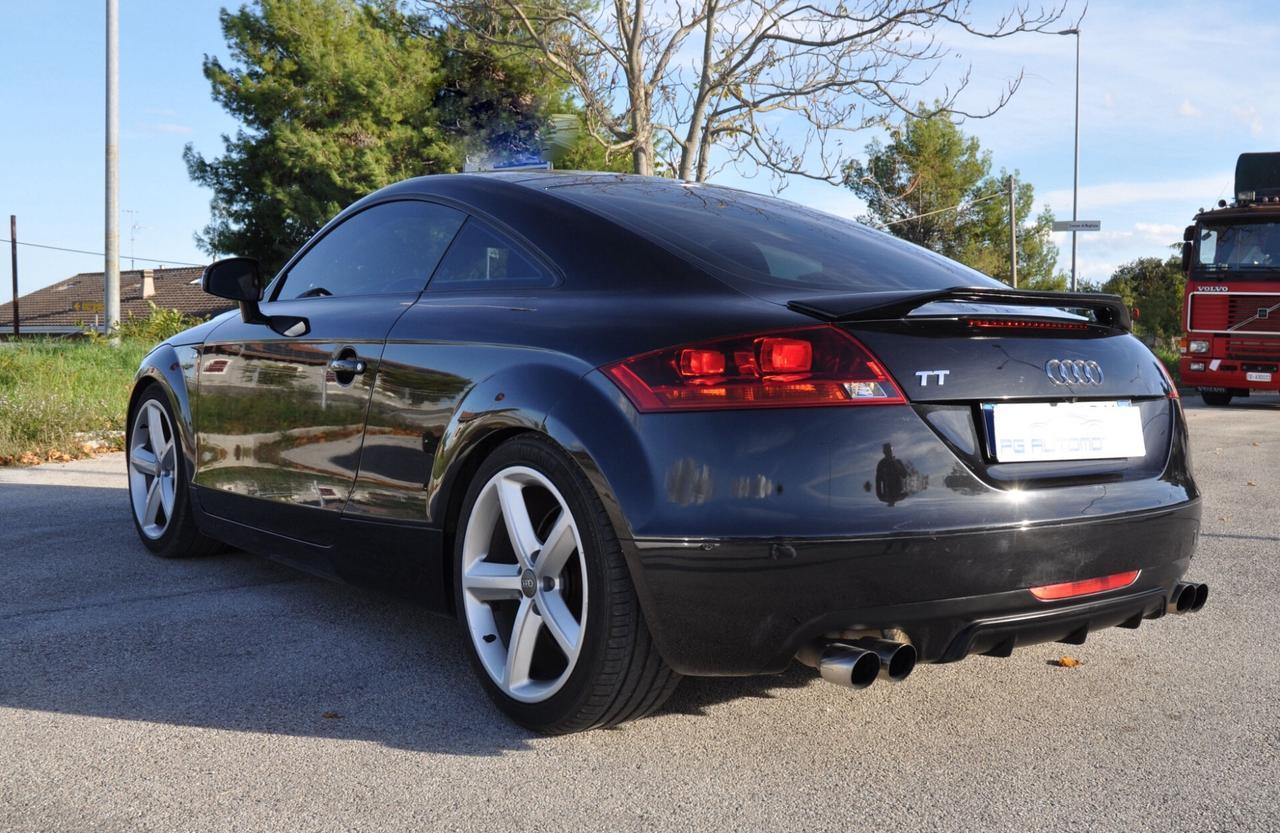 Audi TT Coupe 2.0 TDI Quattro S-Line