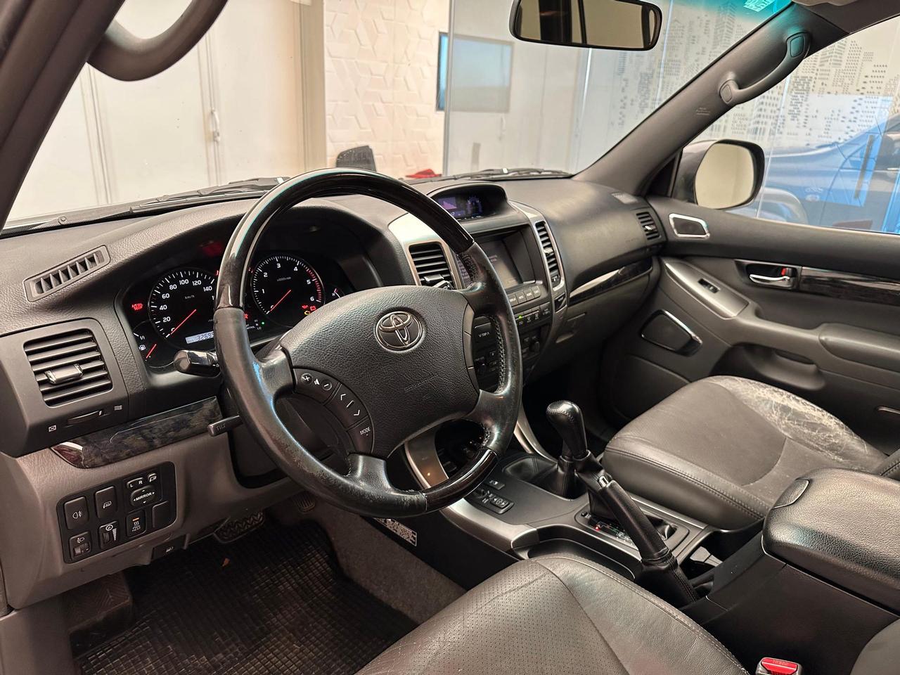 Toyota Land Cruiser kdj120 Wagon 3.0 d-4d auto