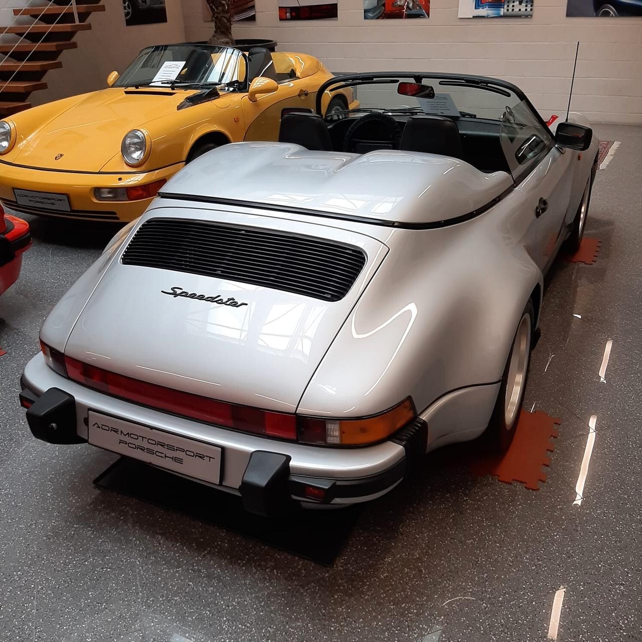 Porsche 911 3.2 Speedster Turbo Look