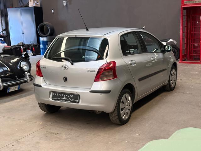 TOYOTA Yaris 1.0 5 porte Sol