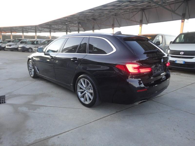 BMW Serie 5(G30/31/F90) 530d 48V Touring Luxury