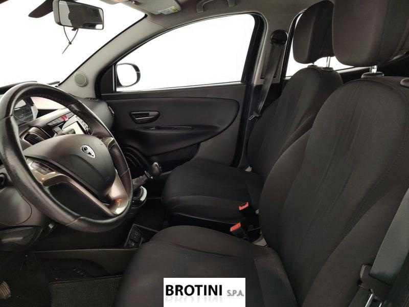 Lancia Ypsilon 1.2 69cv Start& Stop Gold