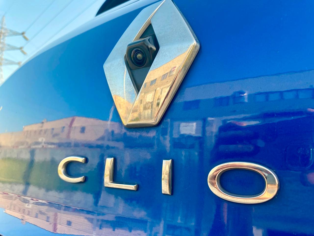 Renault Clio 1.6 Full Hybrid E-Tech 140 CV Intens