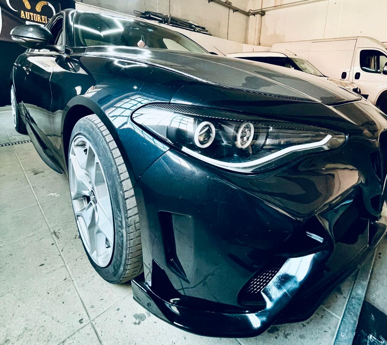 Alfa Romeo Giulia 2.2 Turbodiesel 180 CV AT8 Business Sport Launch Ed.