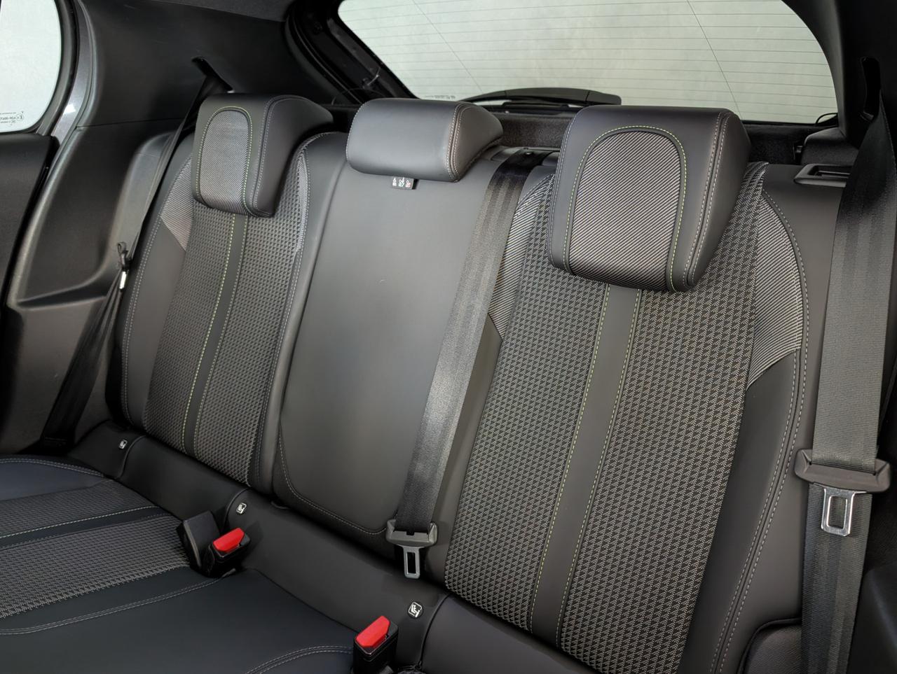 Peugeot 208 1.2 puretech 130cv eat8 GT