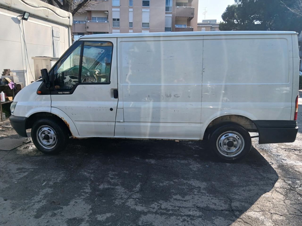 Ford Transit 2.0 Diesel 3 Posti