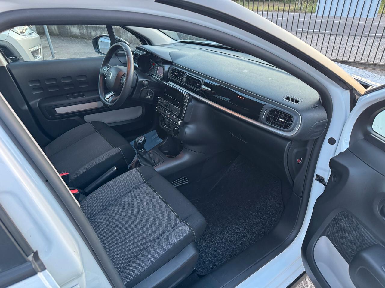 Citroen C3 BlueHDi 100 S&S Van Live