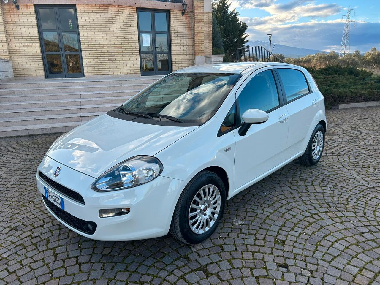 Fiat Punto 1.3 MJT II 75 CV 5 porte Lounge