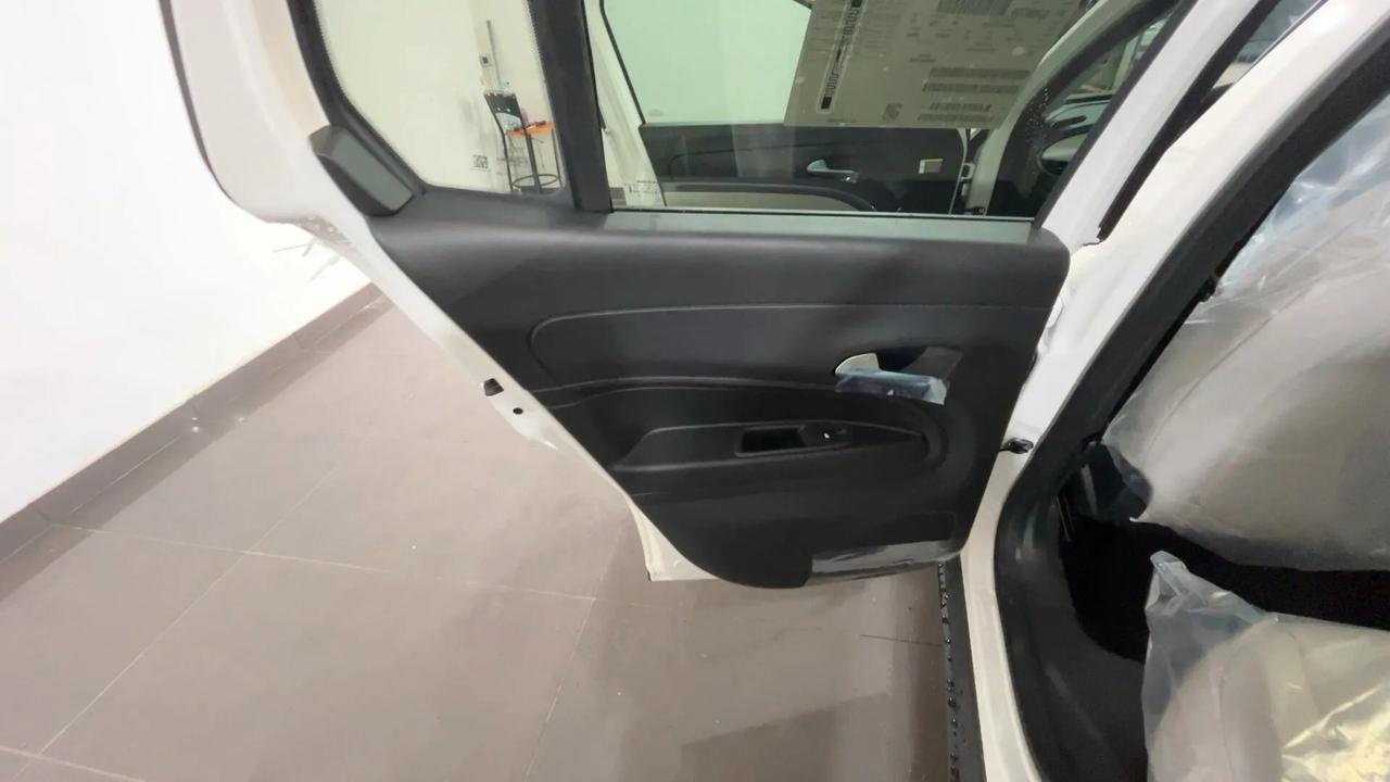 Fiat 600 Hybrid 110 CV La Prima