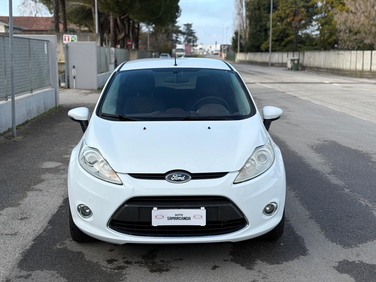 Ford Fiesta 1.2 82 CV 5 porte Titanium