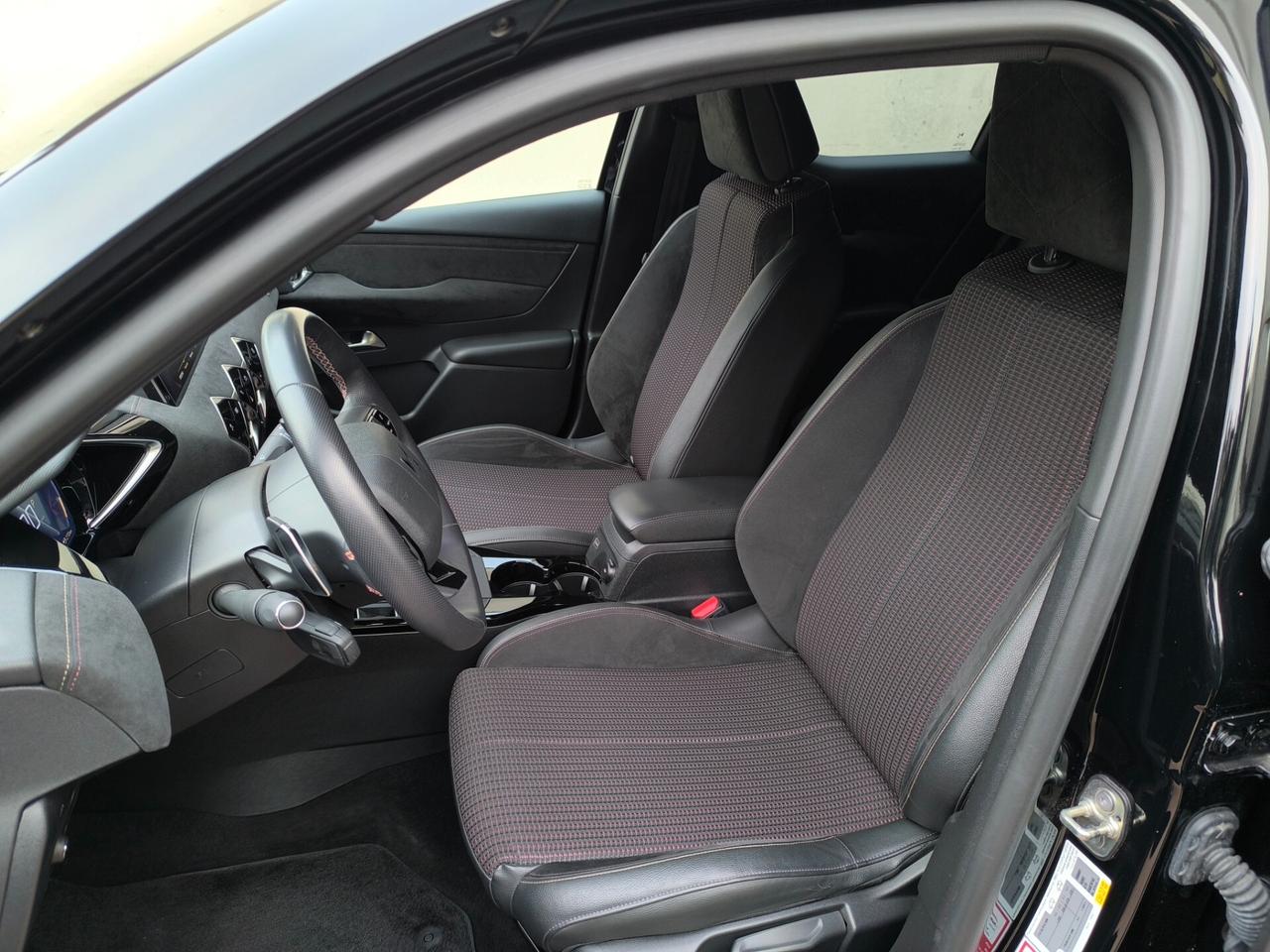 Ds DS3 3 Crossback PureTech 155 aut. Performance Line