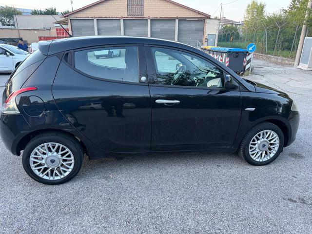 LANCIA Ypsilon BENZINA/GPL 1.2 69 CV 5p Ecochic Silver Bellissima