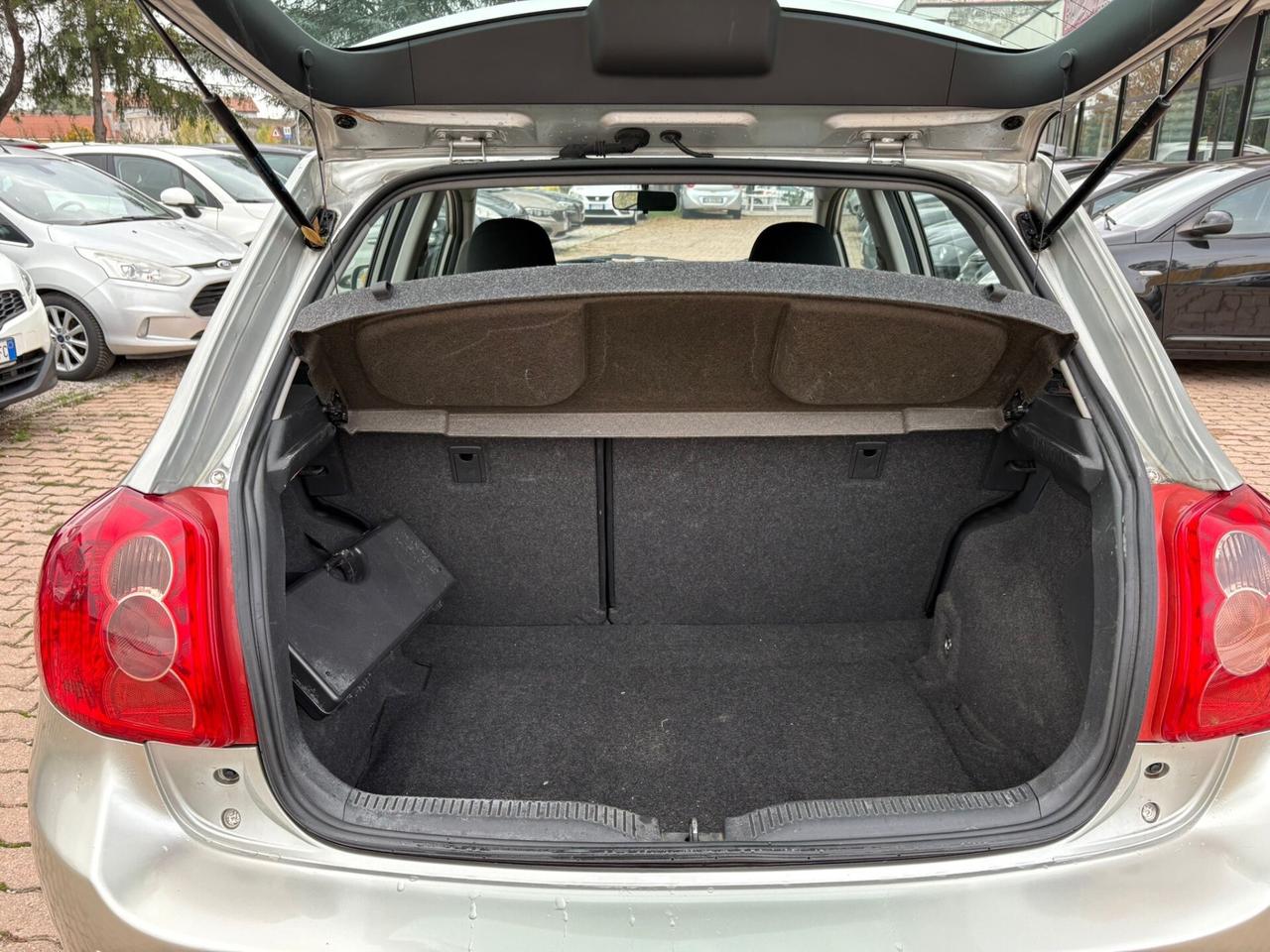 Toyota Auris 1.4 D-4D 5 porte Sol