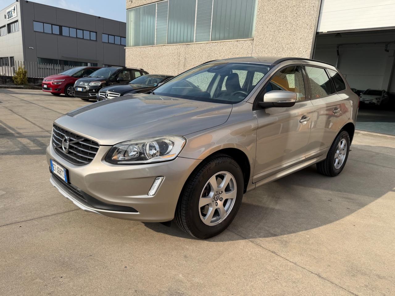 Volvo XC 60 XC60 D3 Geartronic Momentum