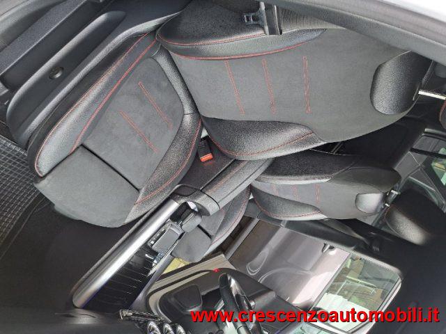 MERCEDES-BENZ GLA 200 d Automatic Premium - MINI RATA 4 ANNI