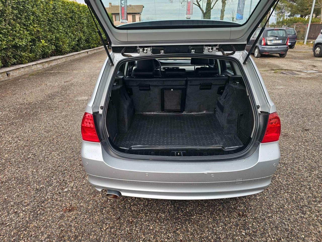 Bmw 318 318d 2.0 143CV cat Touring MSport