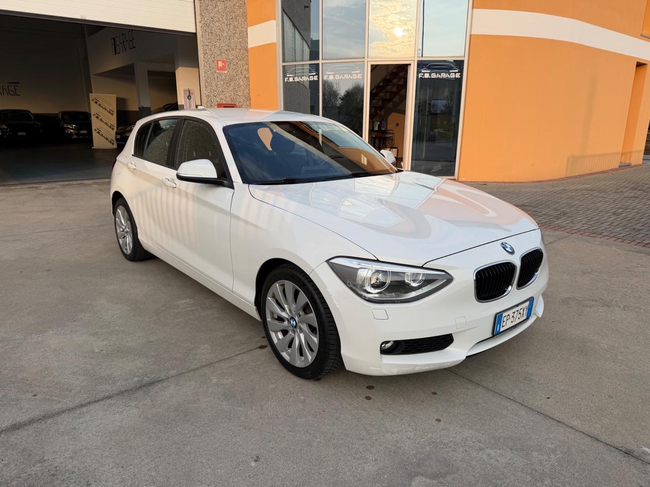 Bmw 116 116d 5p. Efficient Dynamics Sport