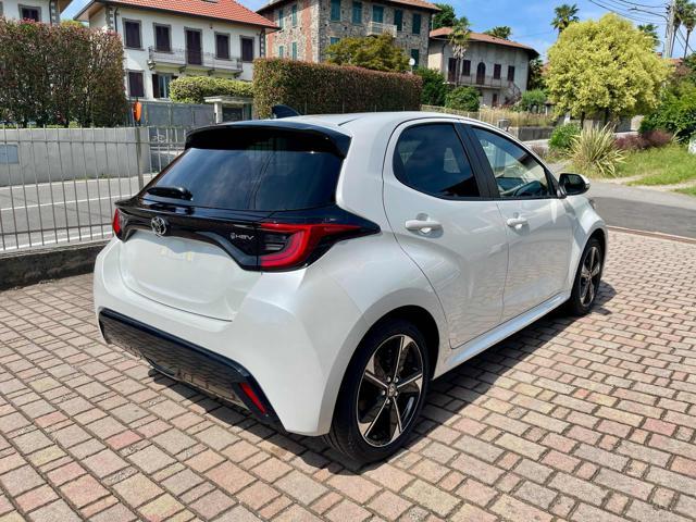 TOYOTA Yaris 1.5 130 Hybrid 5 porte Lounge - NUOVA