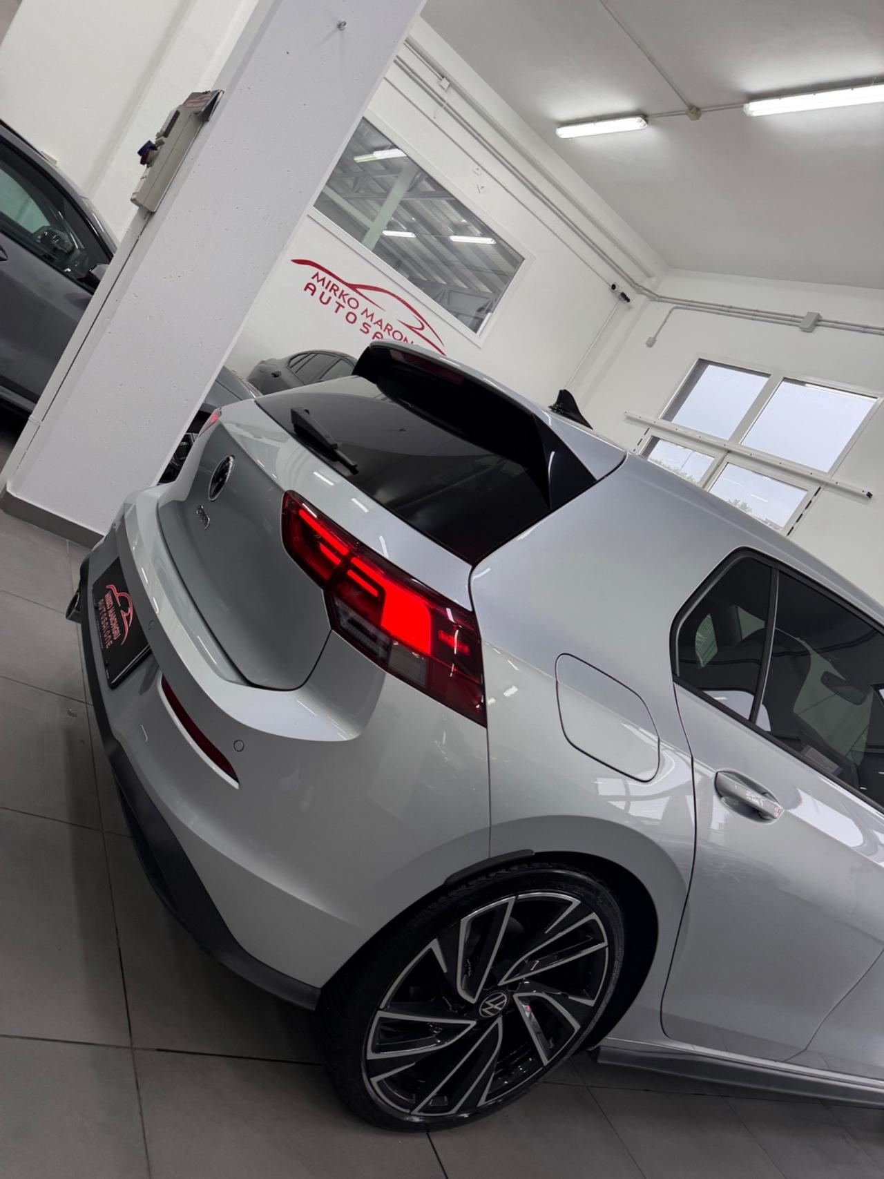 VW GOLF 8 2.0 200 Cv DSG GTD FINANZIABILE