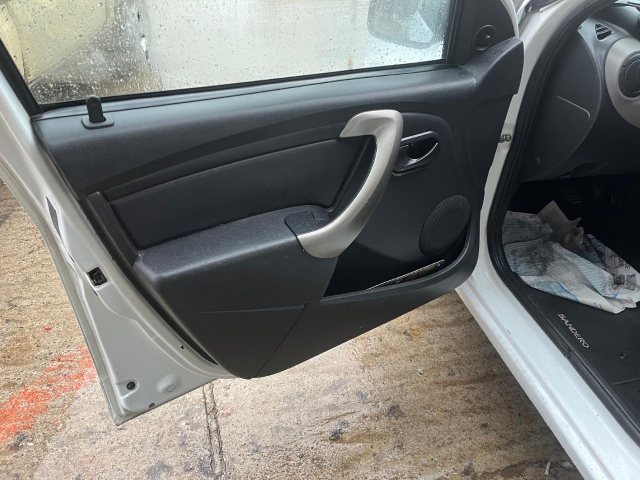 Dacia Sandero 1.4 8V GPL Ambiance