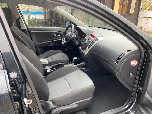 Kia Ceed cee'd Sp. Wag. 1.6 CRDi VGT 115CV EX