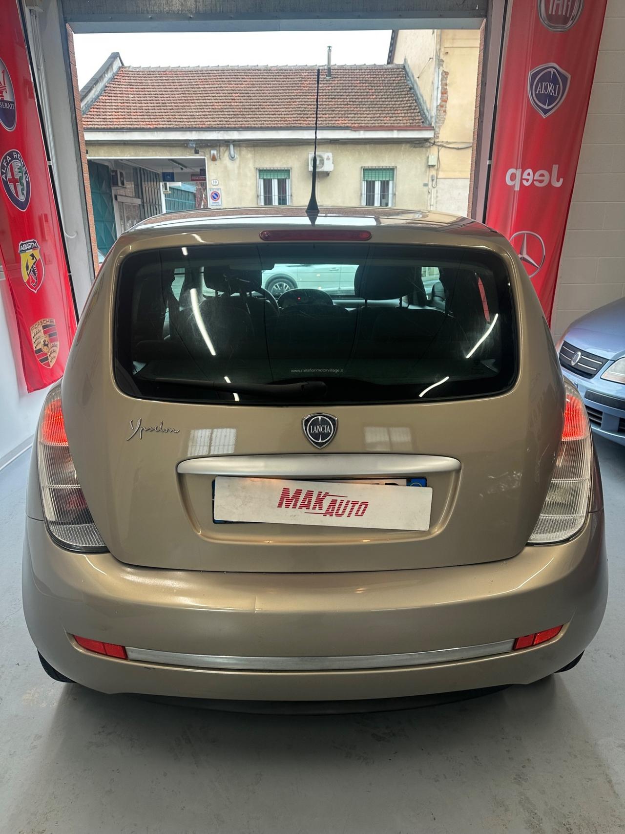 Lancia Ypsilon 1.4 Platino Ecochic GPL