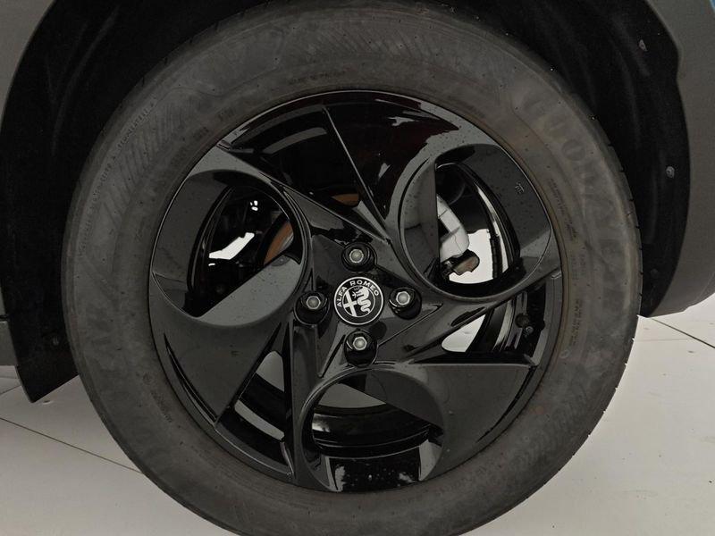 Alfa Romeo Junior 1.2 145 CV Hybrid eDCT6