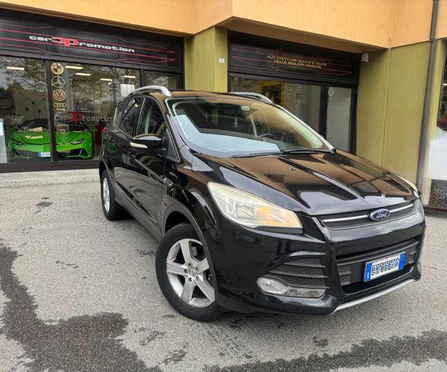 FORD Kuga 2.0 TDCI , Plus 4x2 Sport Utility