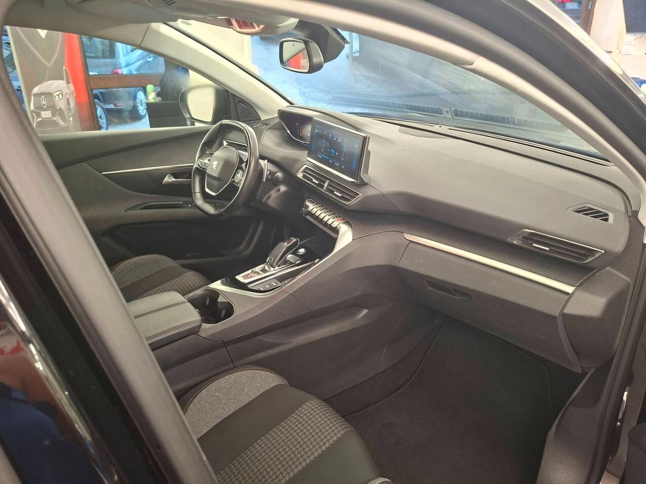 Peugeot 3008 BlueHDi 130 S&S EAT8 Active Business