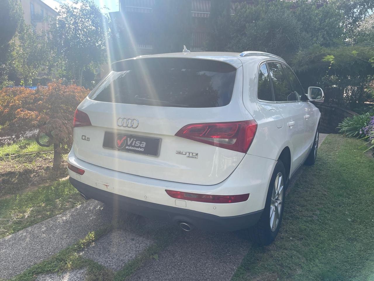 Audi Q5 3.0 TDI quattro S tronic //bp