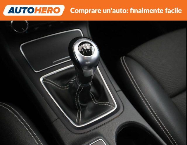 MERCEDES-BENZ B 180 d Sport
