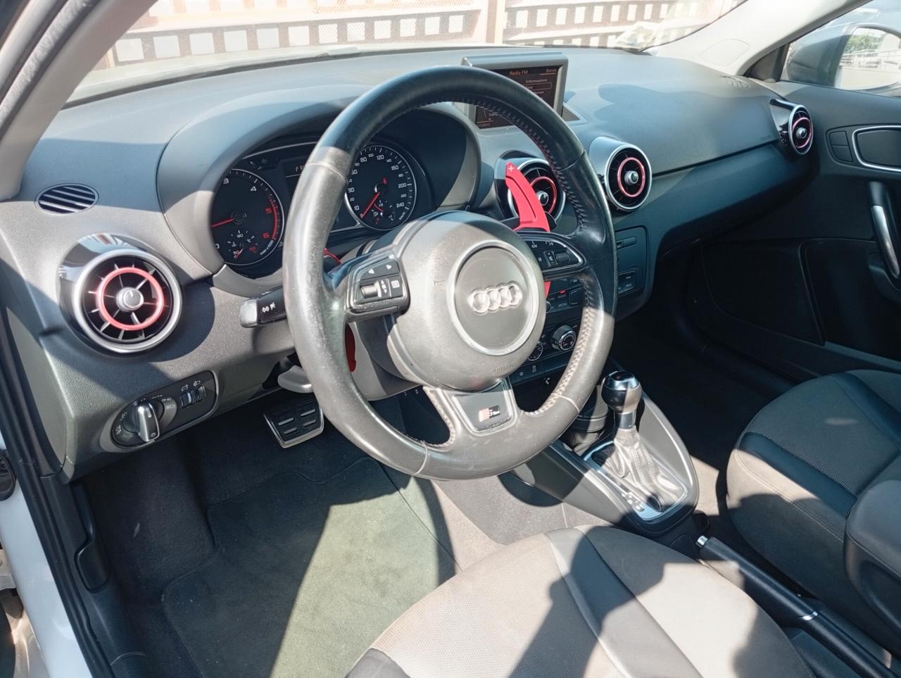 Audi A1 1.6 TDI S tronic Attraction NEOPATENTATI OK