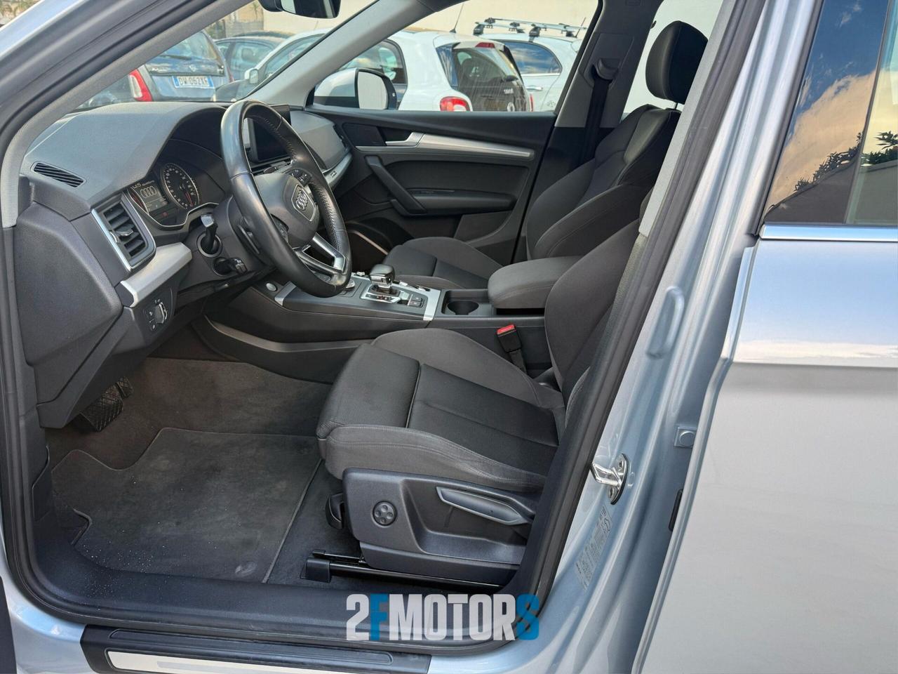 Audi Q5 2.0 TDI quattro S tronic Business Sport