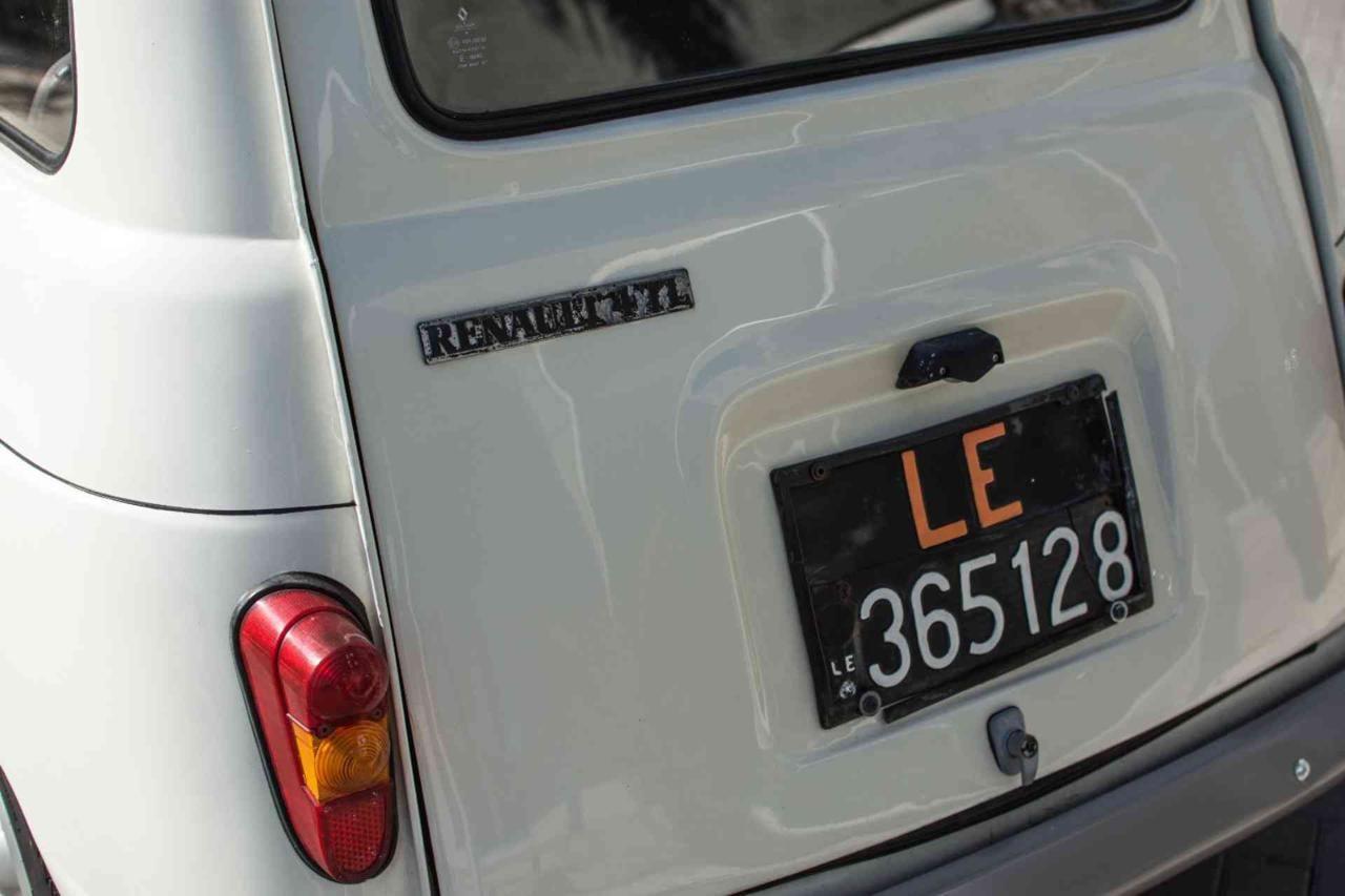 Renault R 4 RENAULT 4