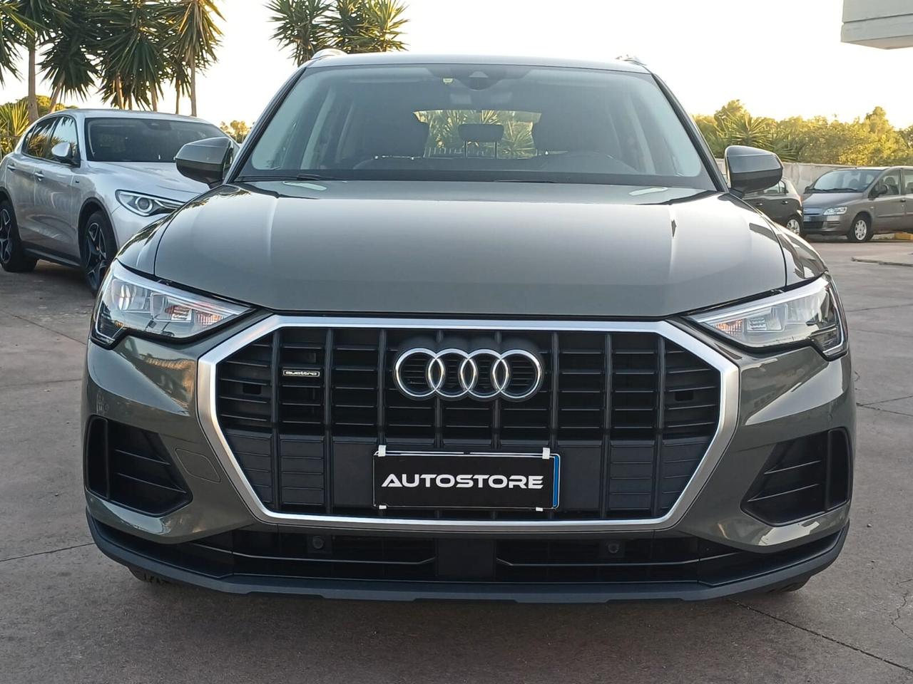 Audi Q3 35 TDI Quattro S tronic Business