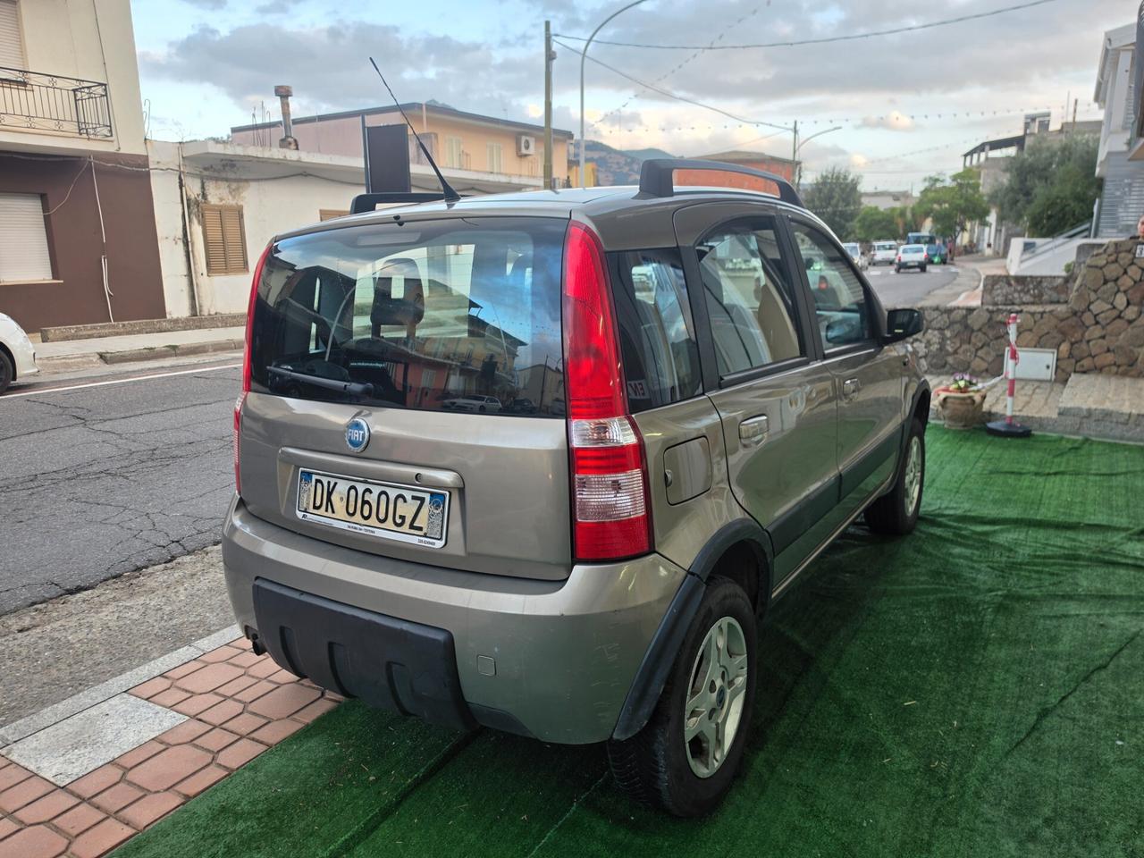 Fiat Panda 1.3 MJT 16V 4x4 Climbing