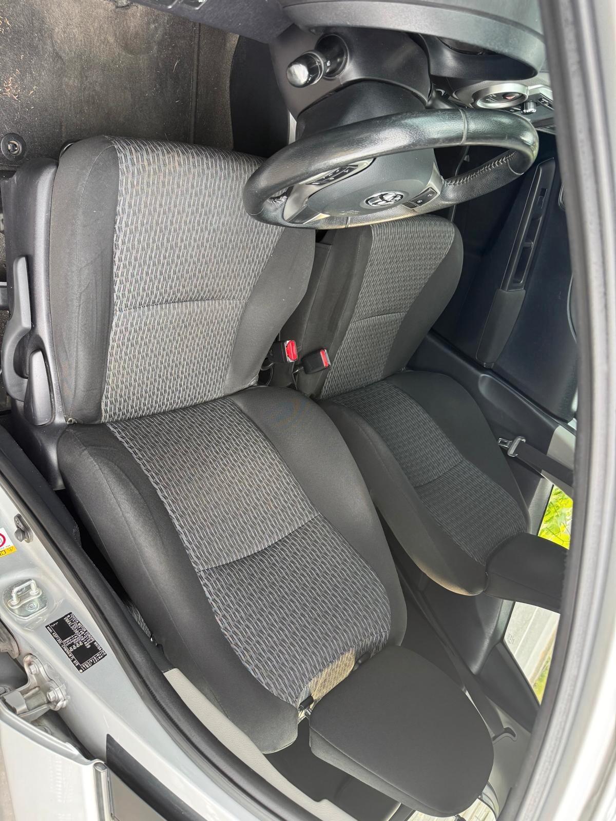 Toyota Yaris 1.0 5 porte NEOPATEN GARANZIA 12 MESI