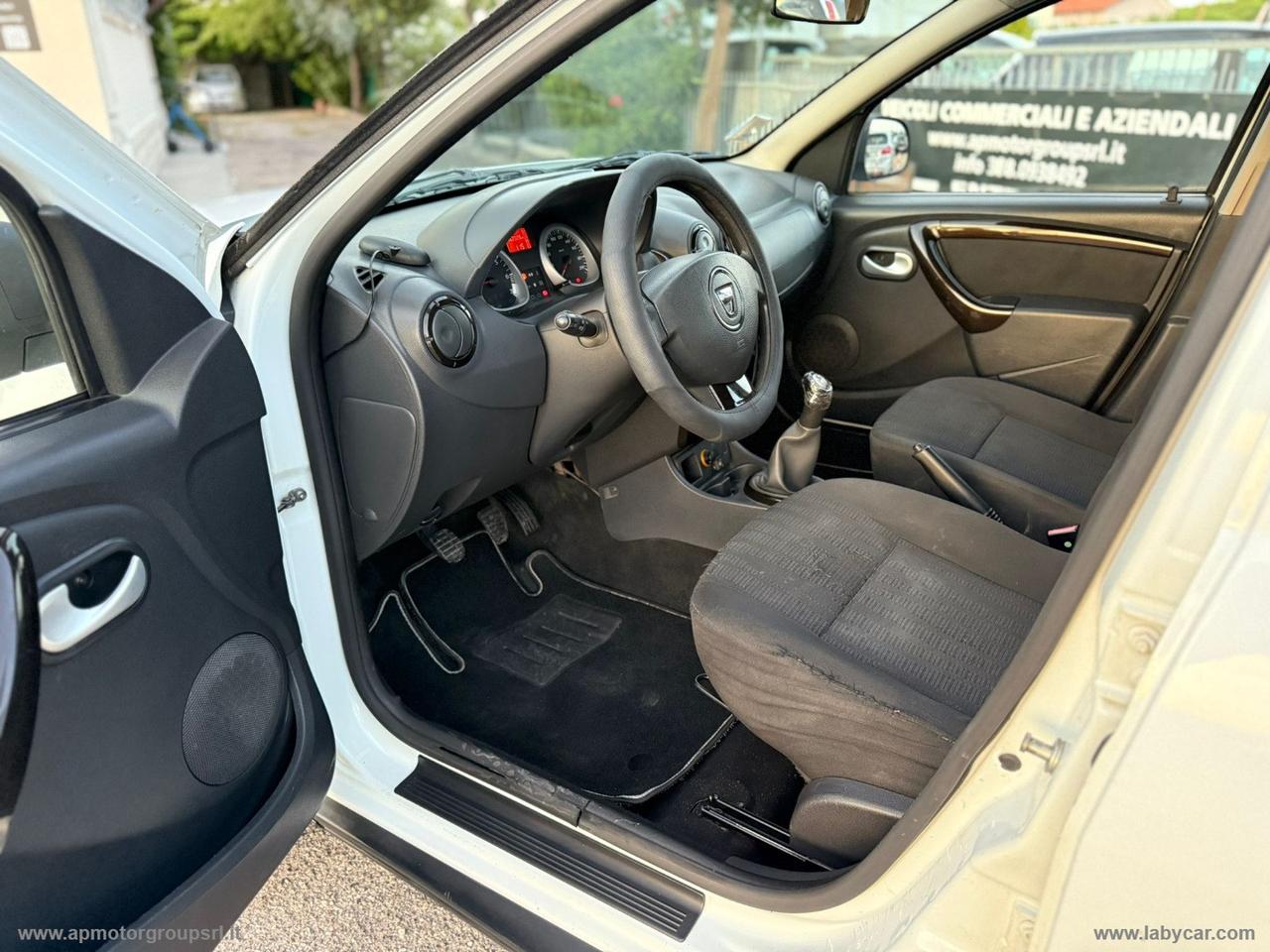 DACIA Duster 1.6 110 CV 4x2 Lauréate