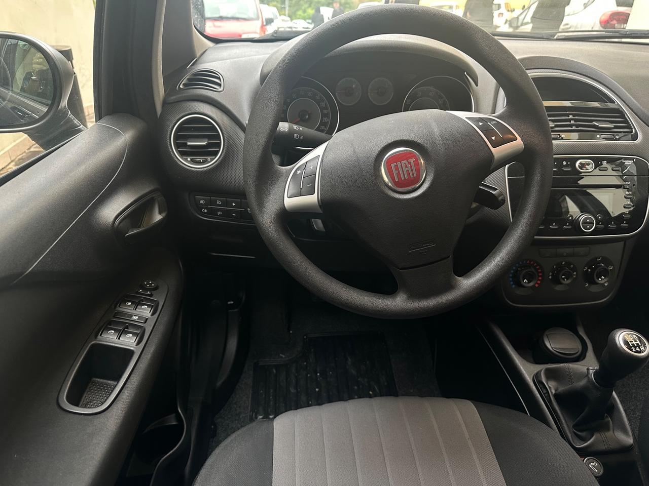 Fiat Punto 1.3 MJT II S&S 95 CV 5 porte Street