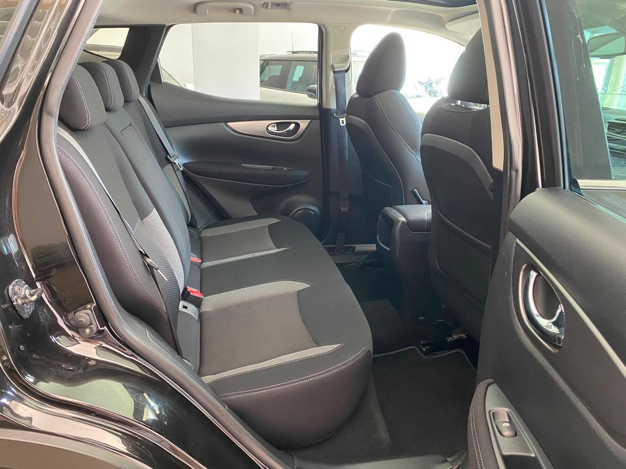 NISSAN Qashqai N-CONNECTA 360 1.6dCi TETTO 2018