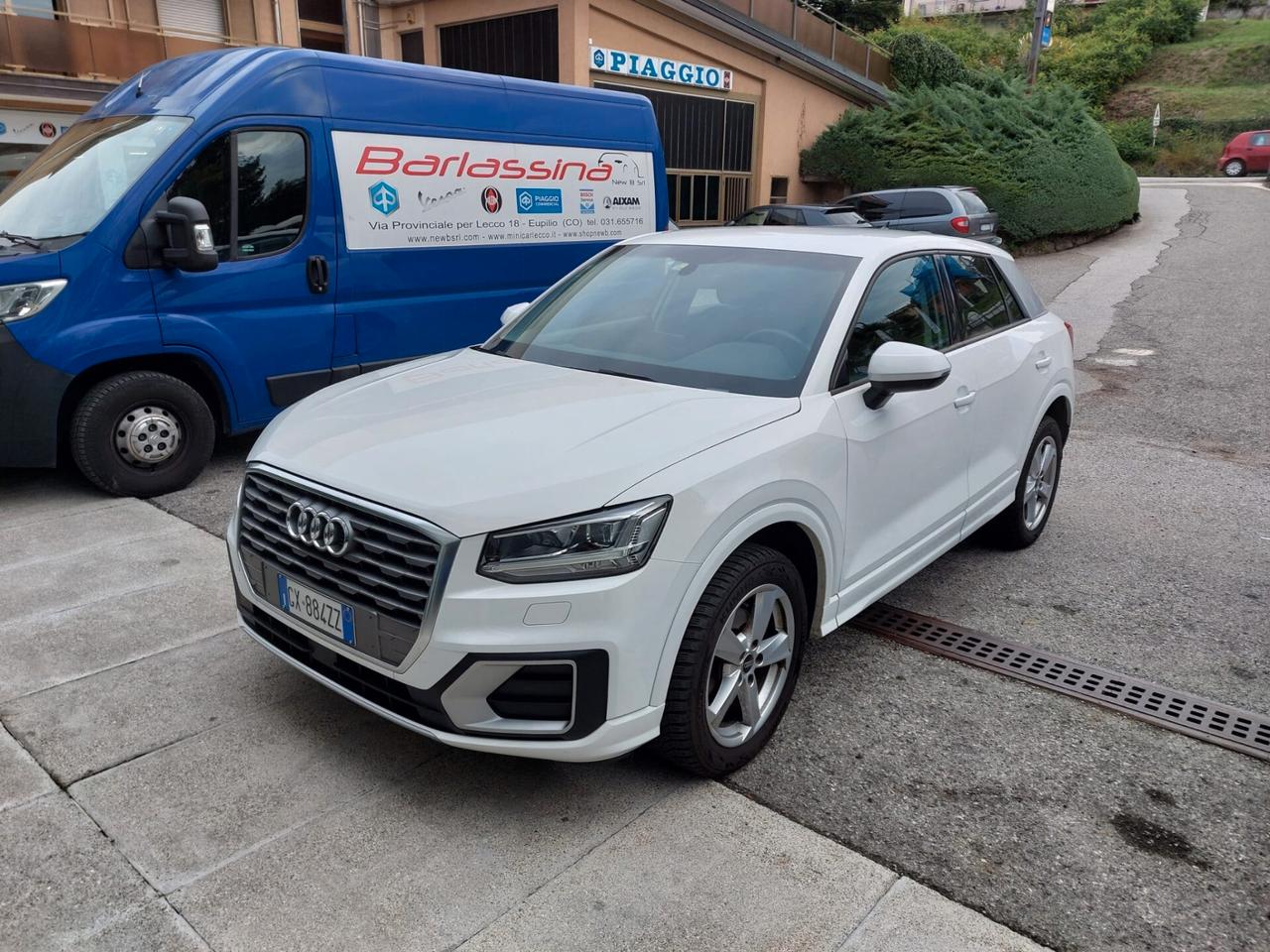 Audi Q2 35 TFSI S tronic Admired