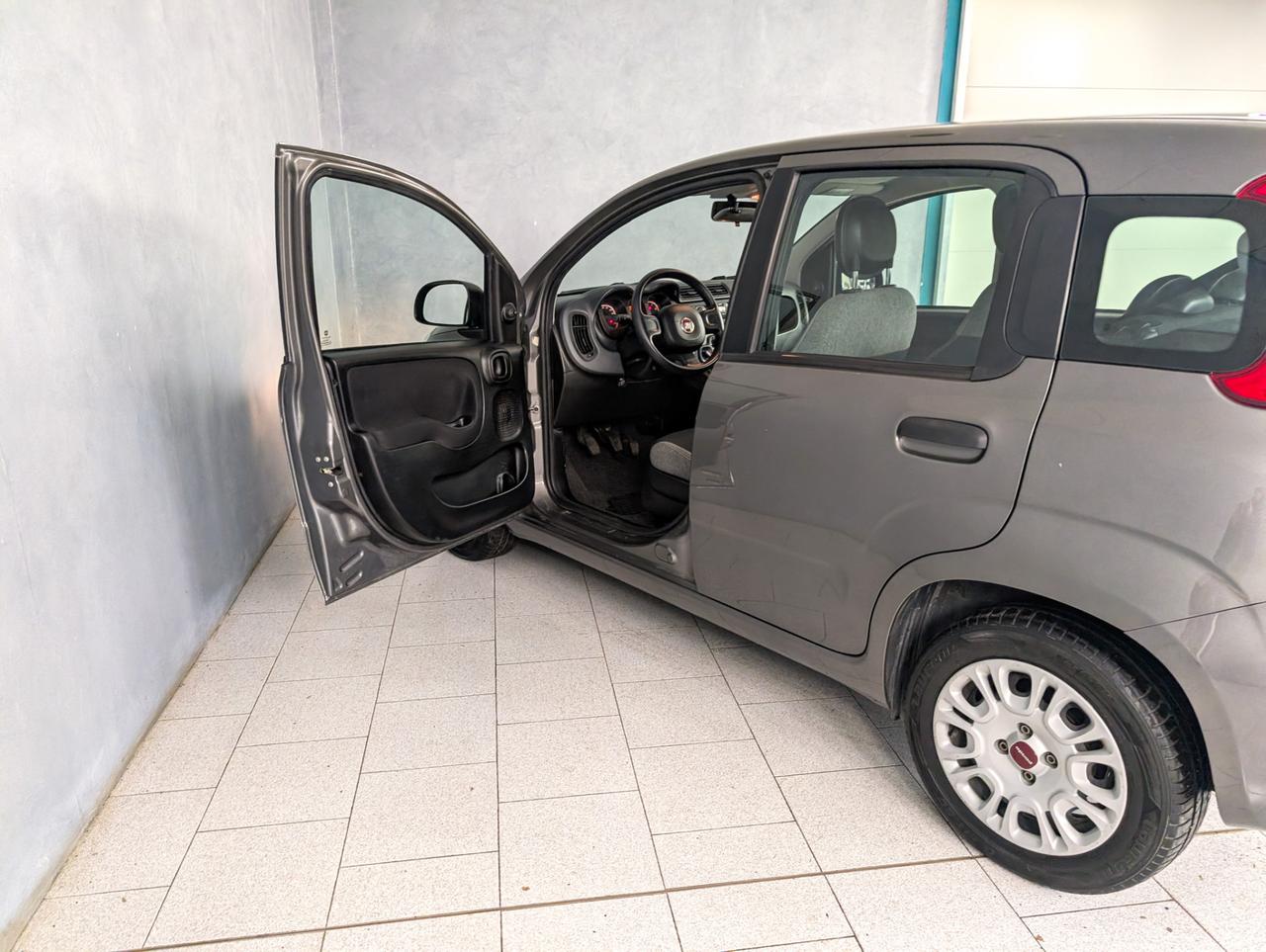 Fiat Panda 1.0 Hybrid 70cv