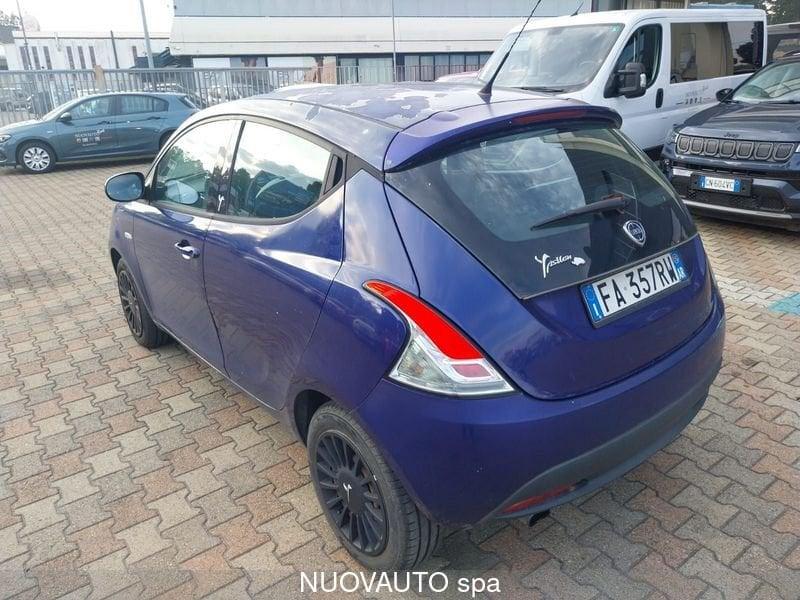 Lancia Ypsilon 1.2 69 CV 5 porte Silver