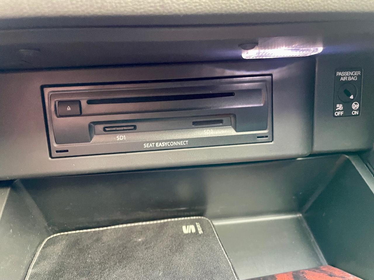 Seat Leon 1.6 TDI 115 CV ST BIXENO-NAVI 2020