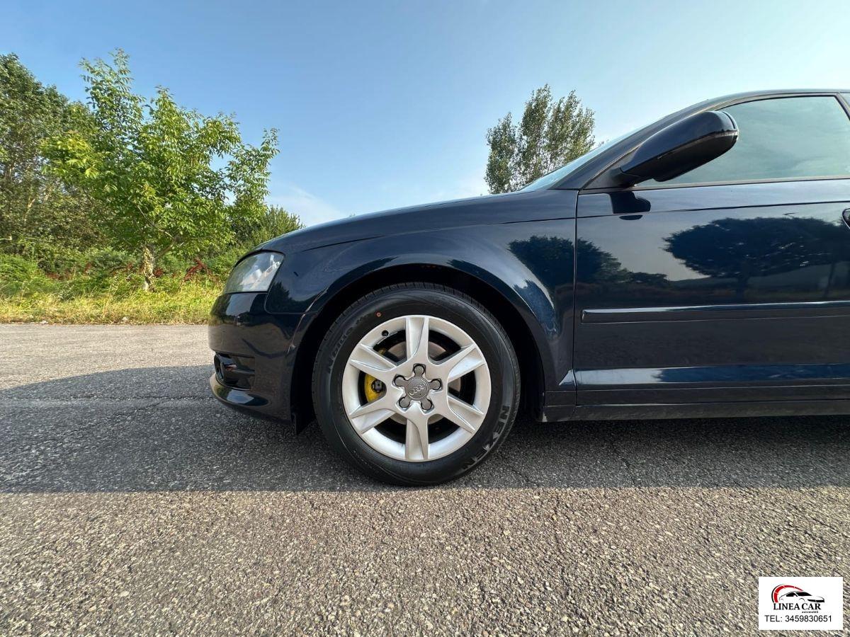 AUDI - A3 Sportback 1.6 diesel - ok neopatentati - car play