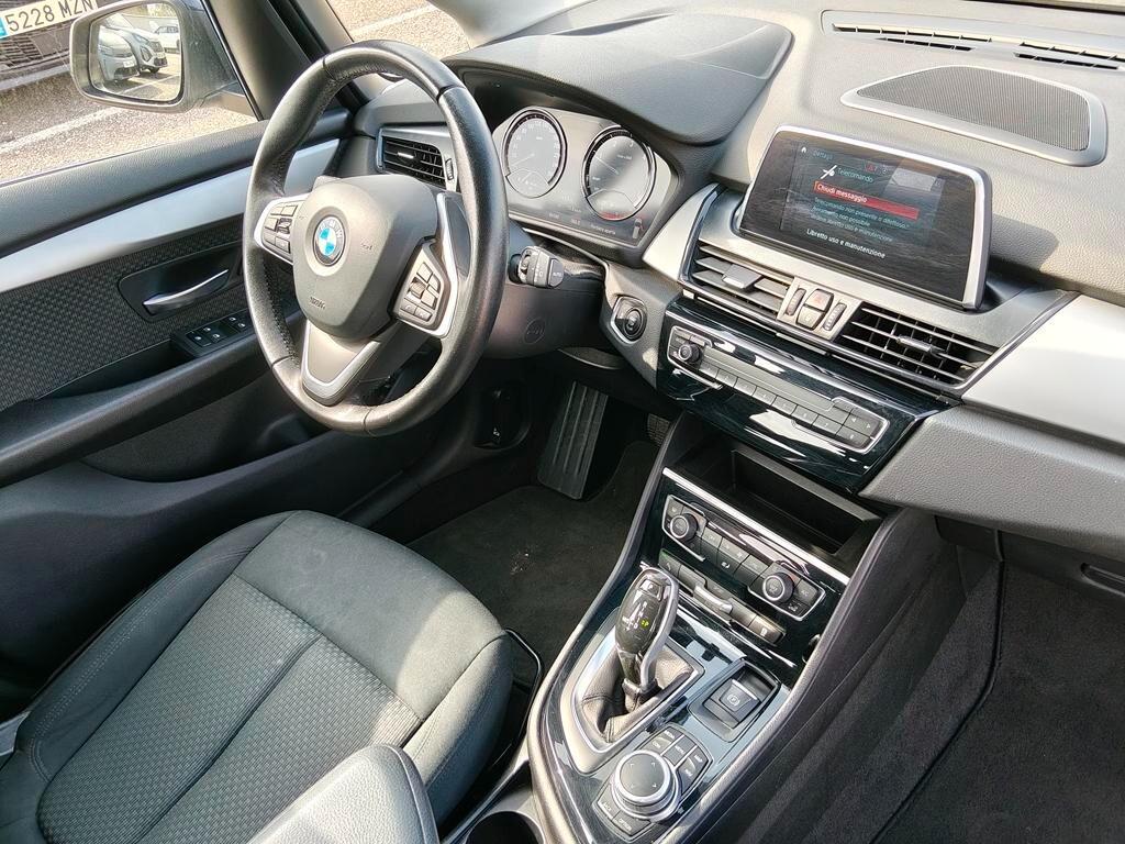 Bmw Serie 2 Gran Tourer 220d Business aut.